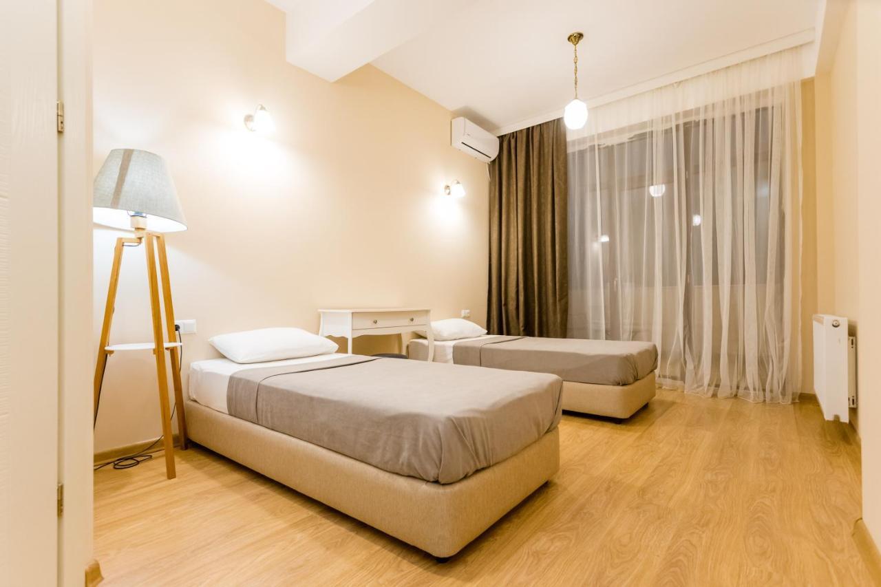 Central Comfort Place L Tbilisi Esterno foto